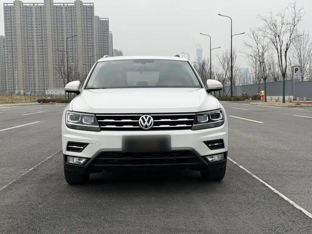 Volkswagen Tiguan L 2020