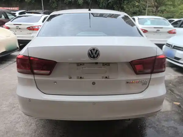 Volkswagen Santana 2016