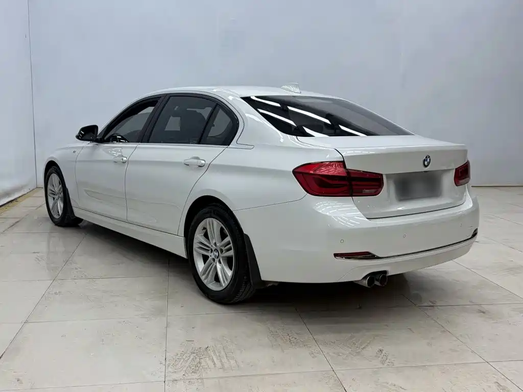 BMW 3 Series 2017