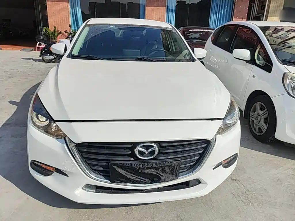 Mazda 3 Axela 2019