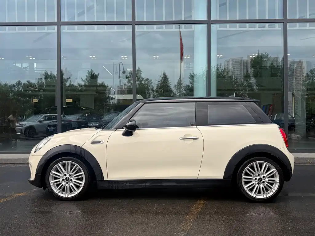 MINI MINI 2016