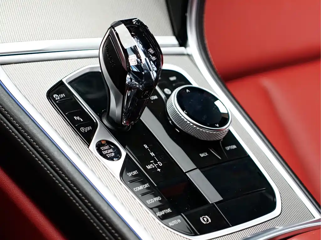 BMW 8 Series 2022 — фото 11
