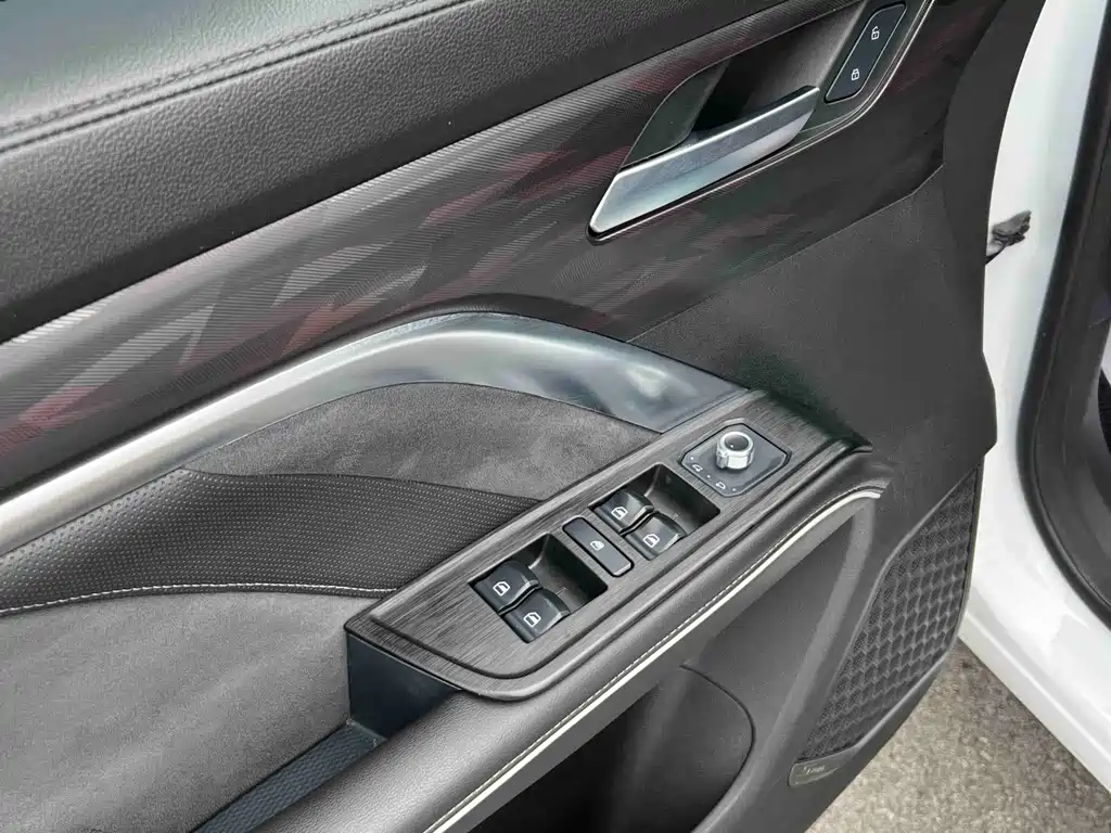 Haval H6 2023 — фото 16