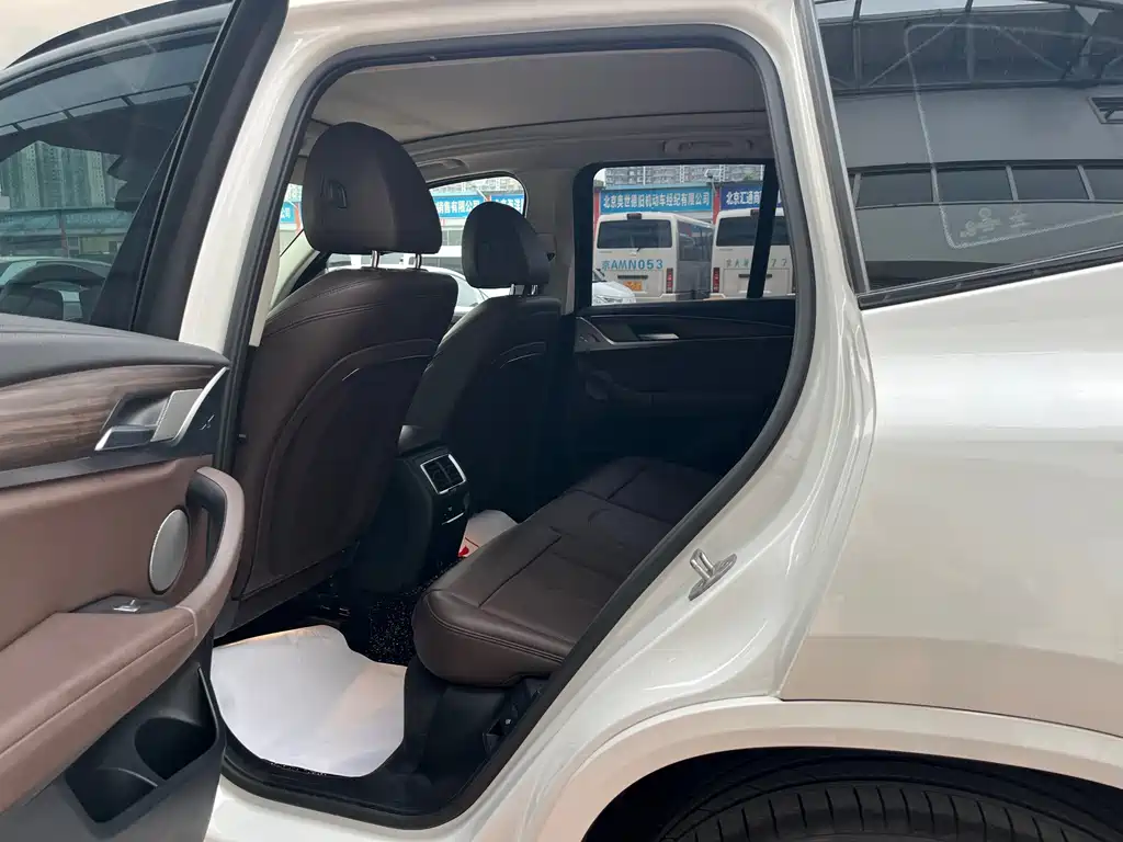 BMW X3 2022 — фото 15