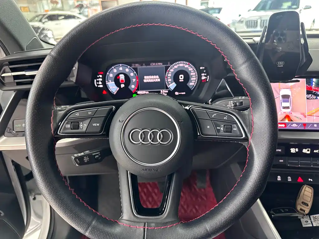 Audi A3 2022 — фото 10