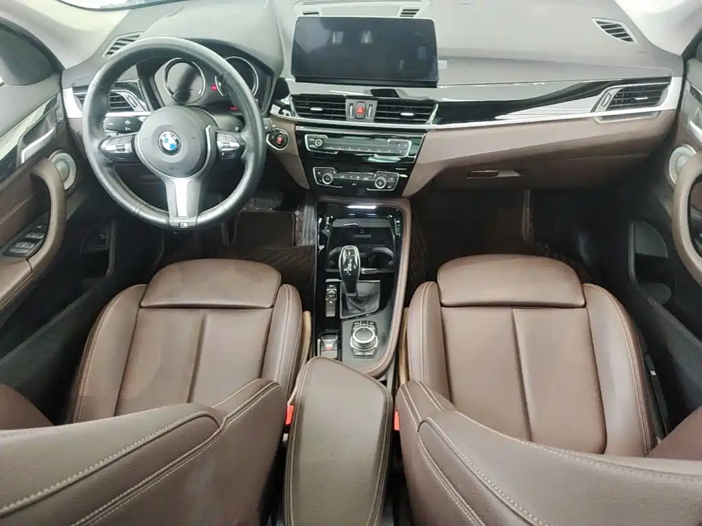 BMW X1 2021 — фото 10