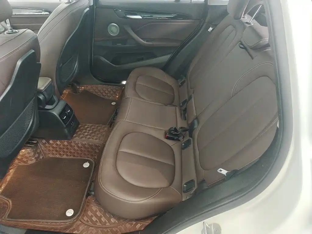 BMW X1 2021 — фото 17