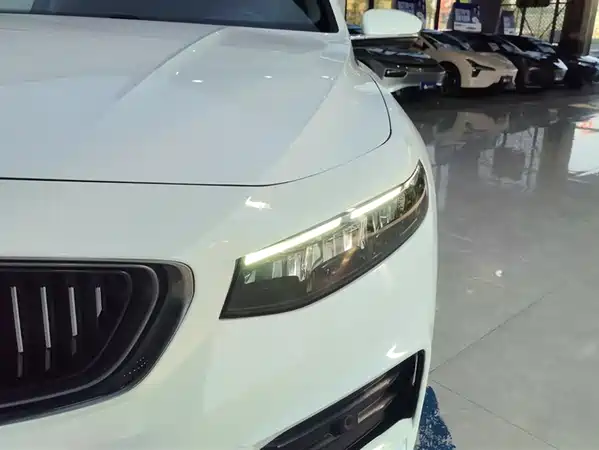 Geely Xingrui 2021