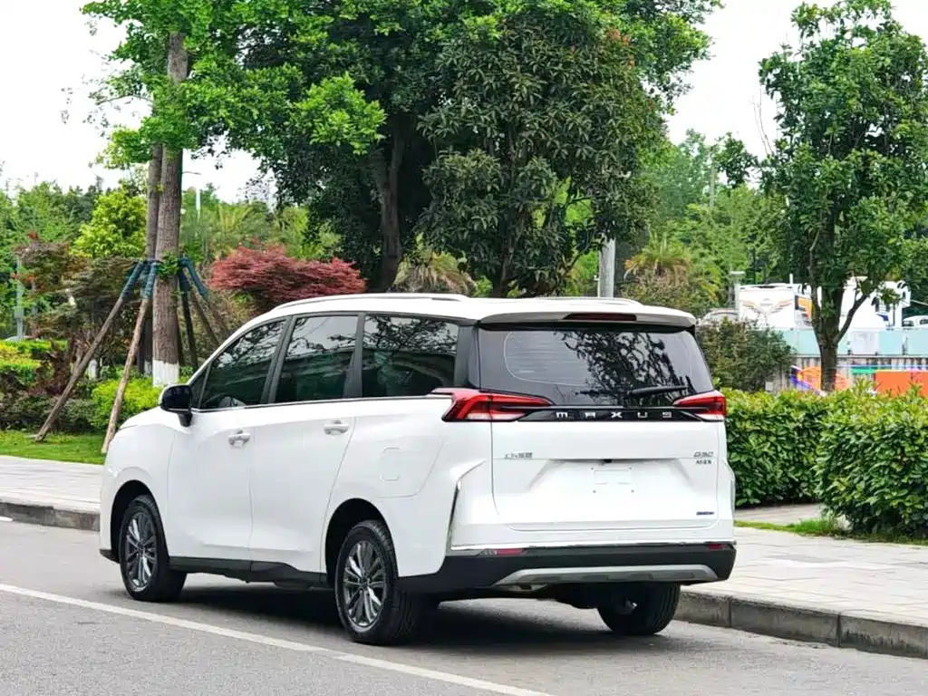 Maxus G50 PHEV 2025 — фото 8