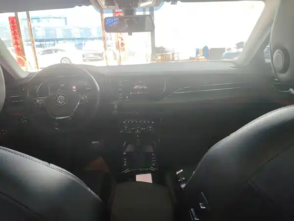 Volkswagen Passat 2020