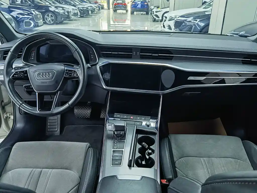 Audi A6L 2021 — фото 5