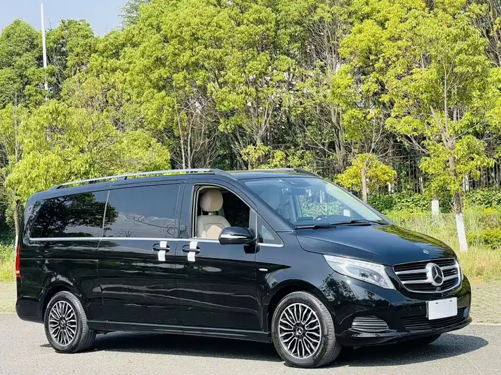 Mercedes-Benz V-Class 2017 — фото 7
