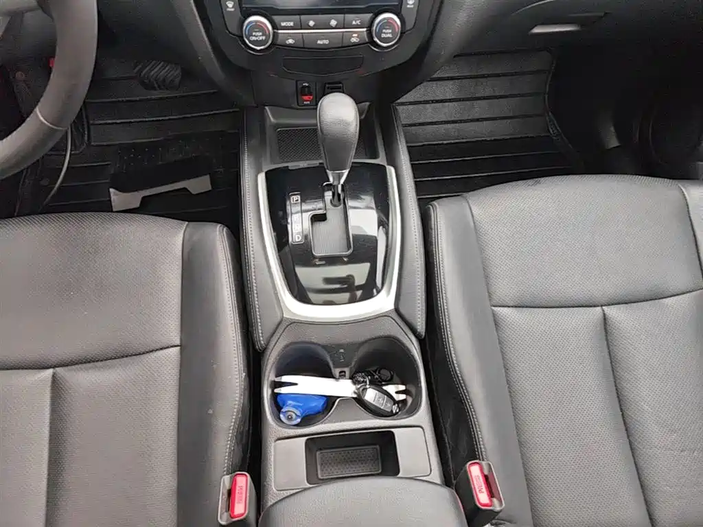Nissan X-Trail 2017 — фото 14