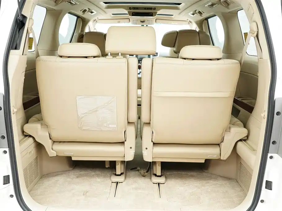 Toyota Alphard 2010 — фото 27