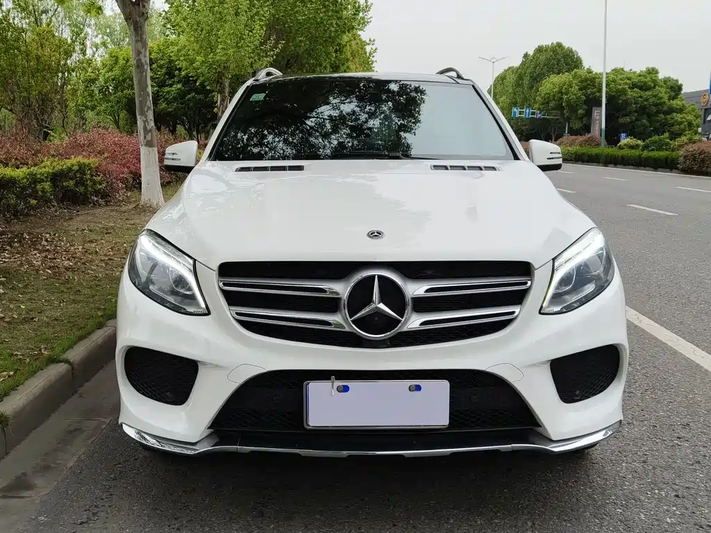 Mercedes-Benz GLE 2018 — фото 2