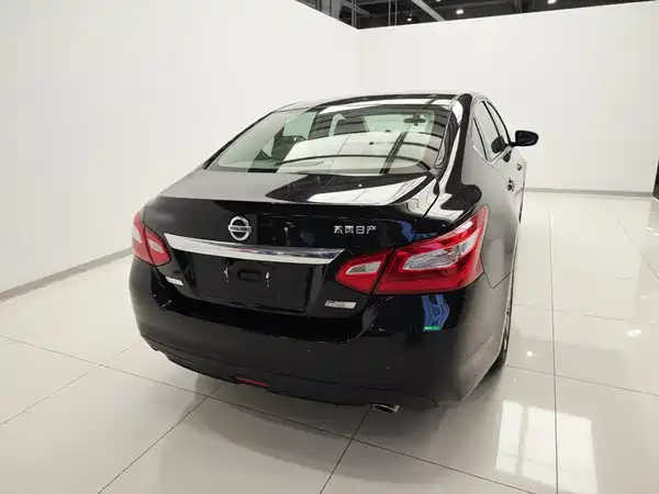 Nissan Teana 2018