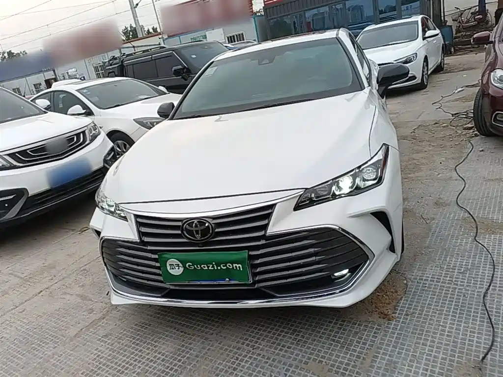 Toyota Avalon 2019 — фото 3