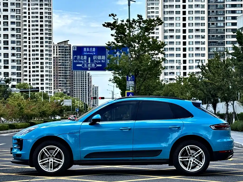 Porsche Macan 2021 — фото 4