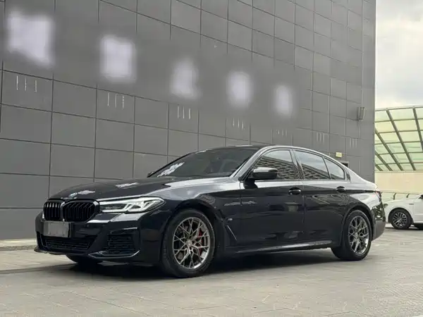 BMW 5 Series 2022