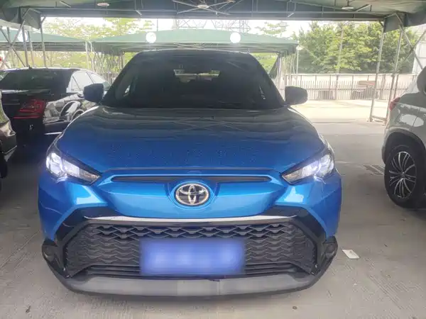 Toyota Frontlander 2022