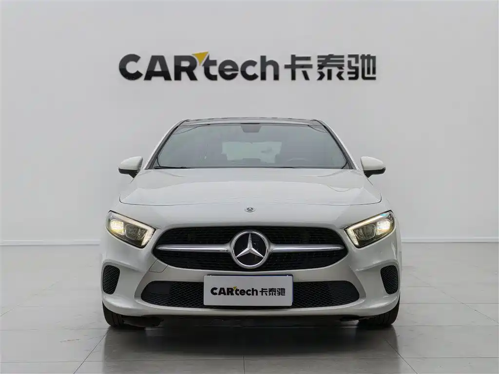 Mercedes-Benz A-Class 2022 — фото 2