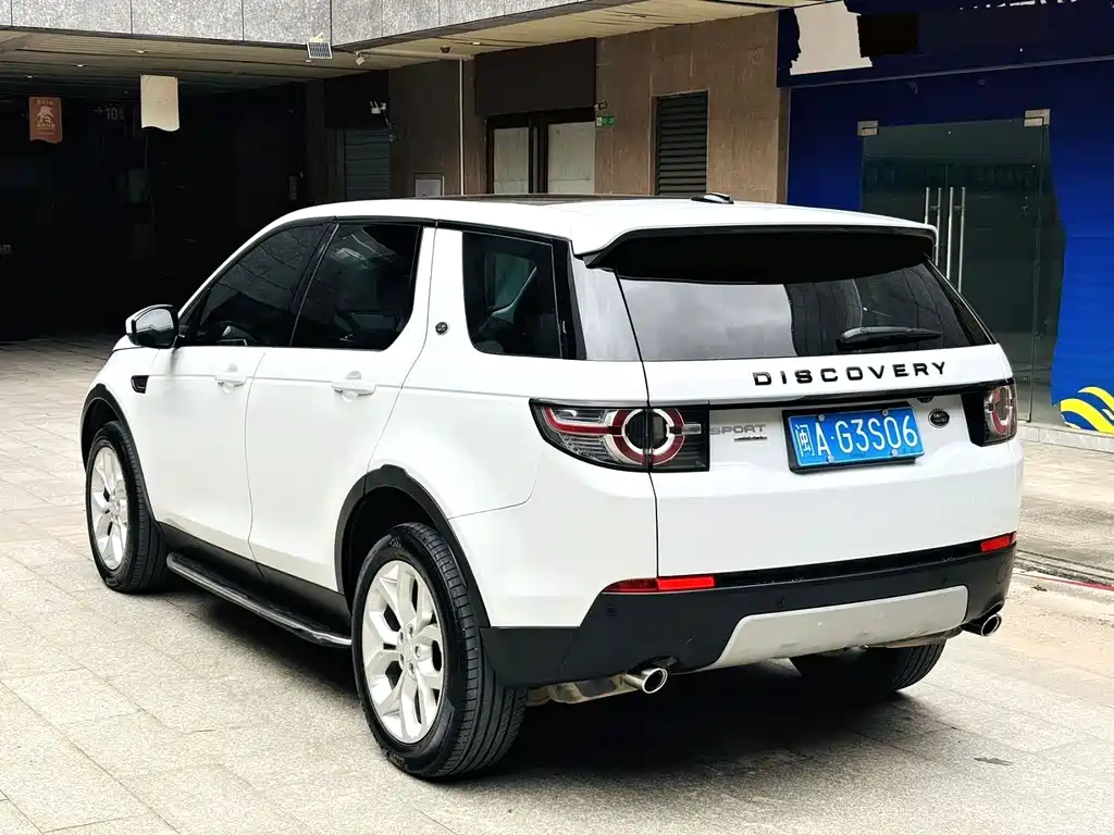 Land Rover Discovery Sport 2016 — фото 8