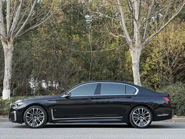 BMW 7 Series 2019