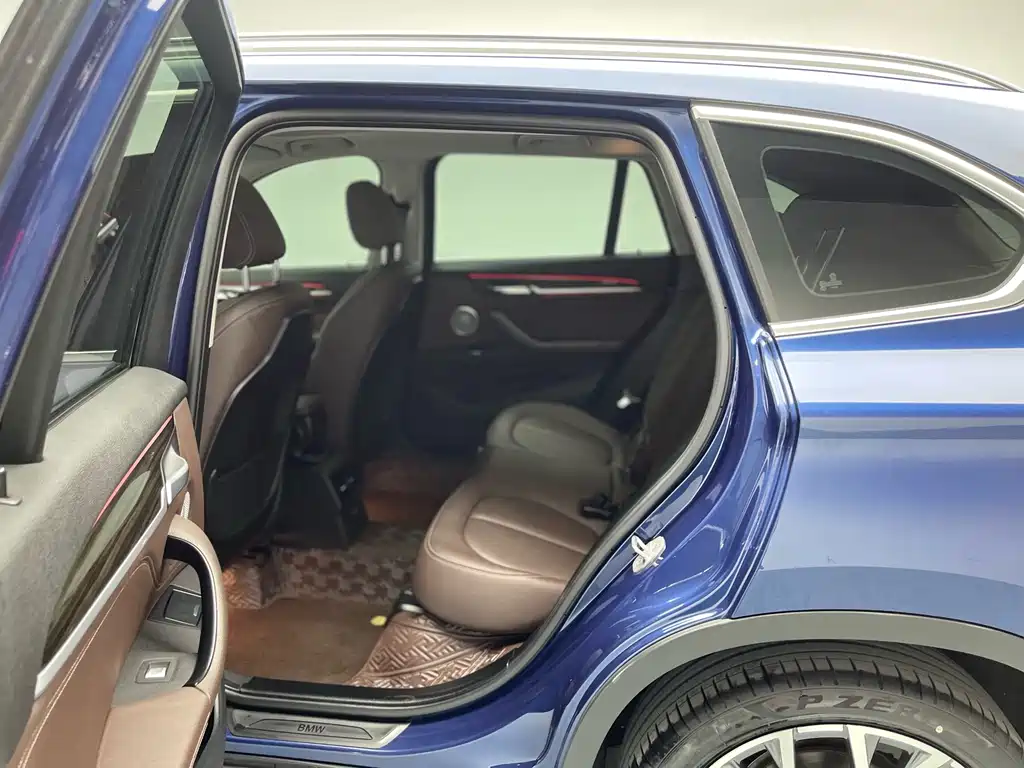 BMW X1 2021 — фото 10