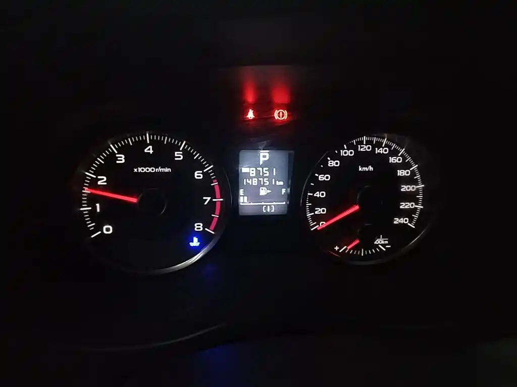 Subaru Forester 2015 — фото 12