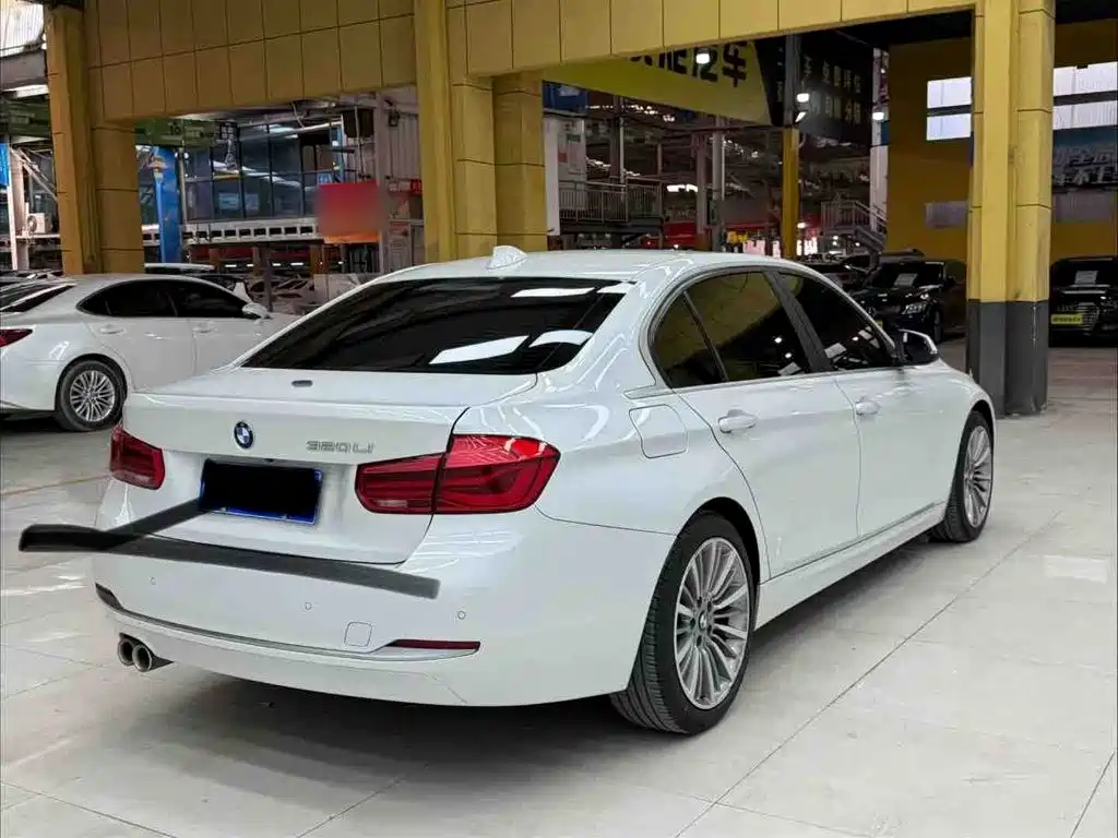 BMW 3 Series 2019