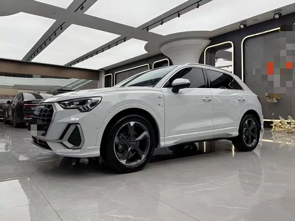 Audi Q3 2022