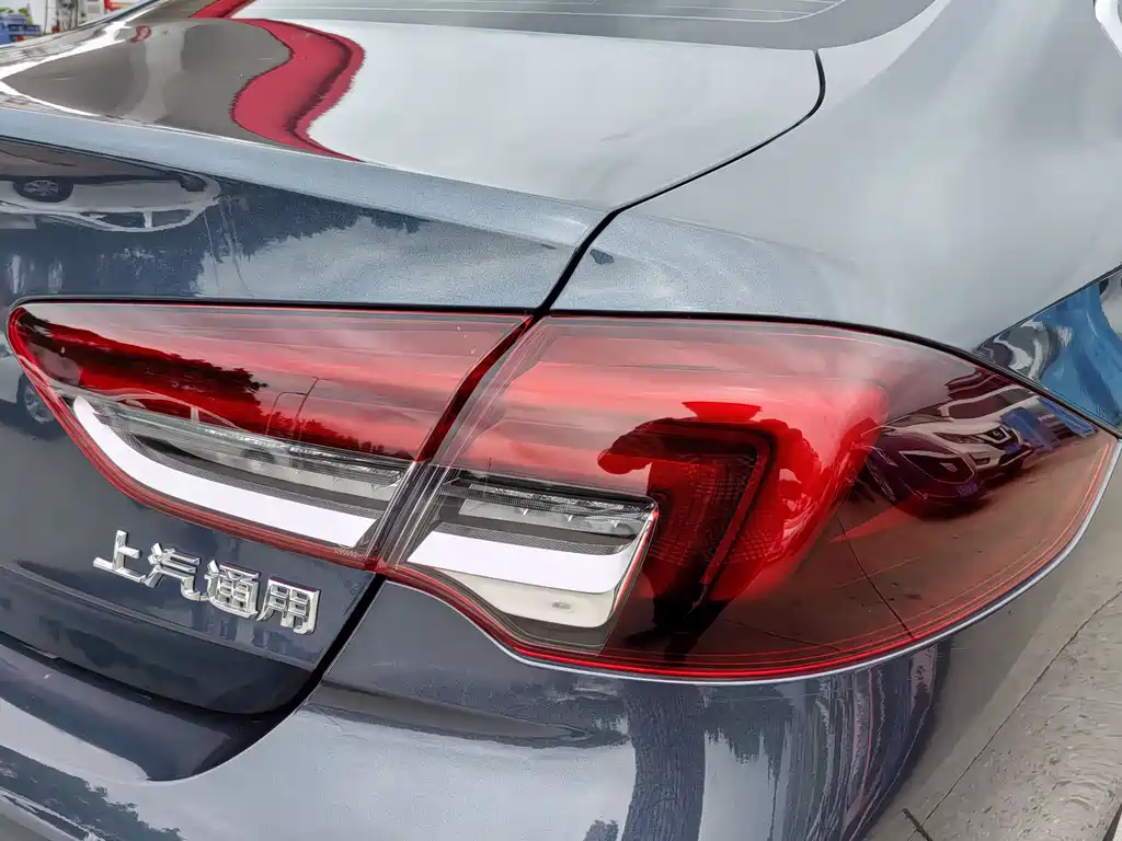 Buick Regal 2021 — фото 10