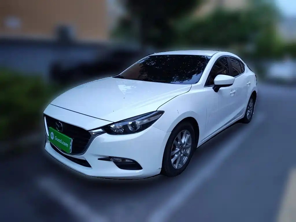 Mazda 3 Axela 2019 — фото 2