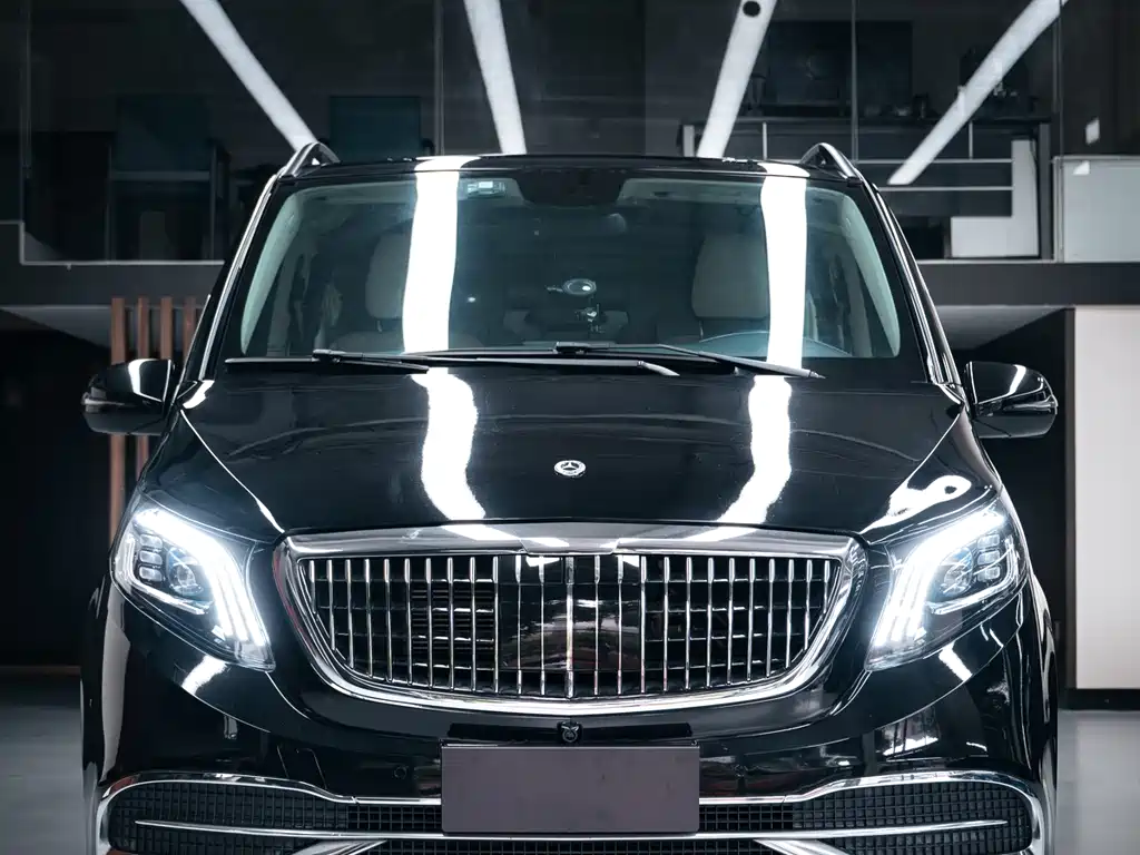 Mercedes-Benz V-Class 2020 — фото 2