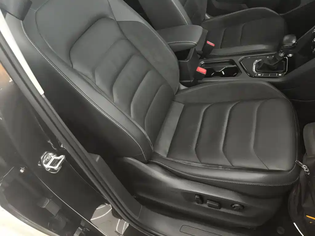 Volkswagen Tiguan L 2018 — фото 20