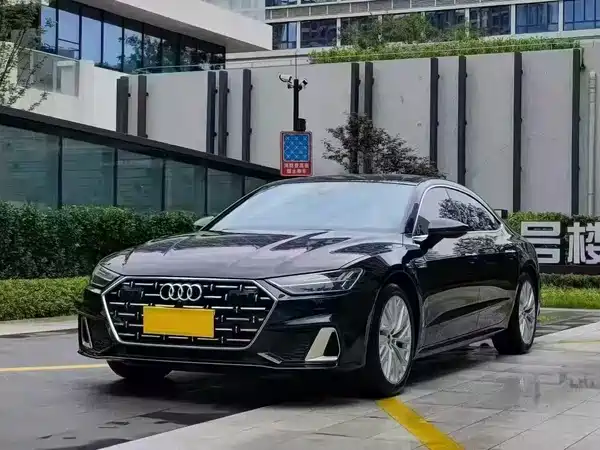 Audi A7L 2024