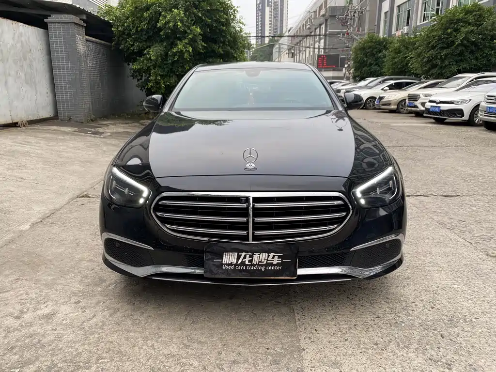 Mercedes-Benz E-Class 2023 — фото 2
