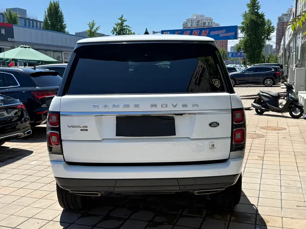 Land Rover Range Rover 2021 — фото 19