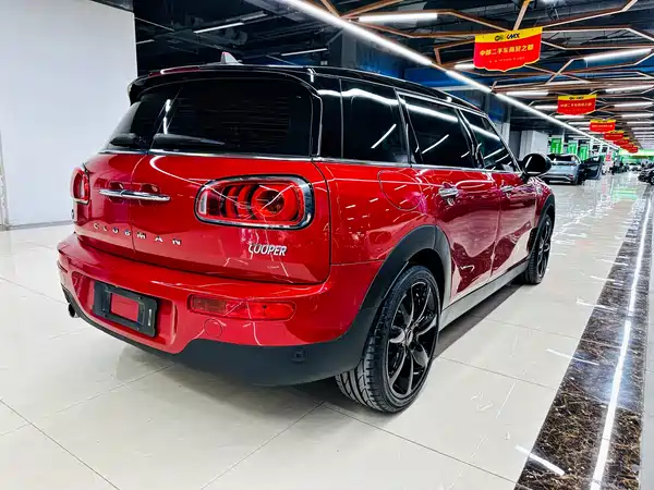 MINI Clubman 2016