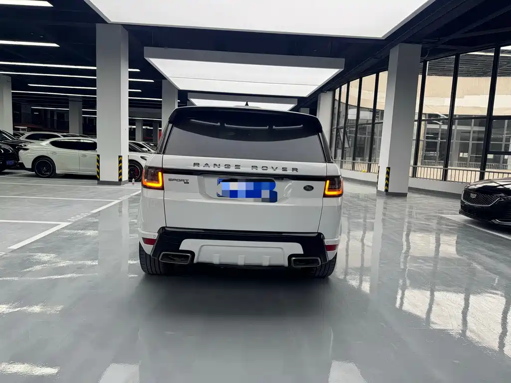 Land Rover Sport 2017 — фото 15