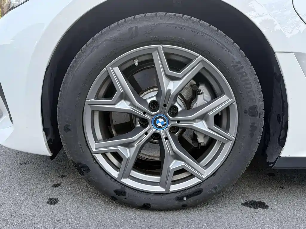 BMW i3 2024 — фото 7