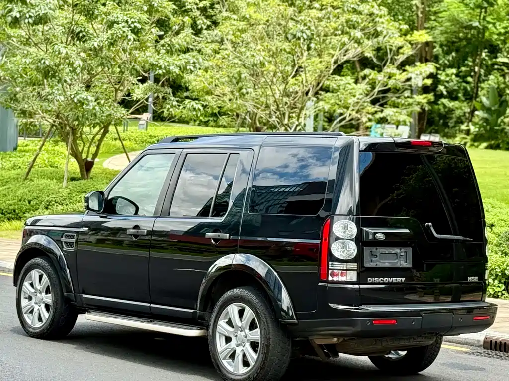 Land Rover Discovery 2015 — фото 6