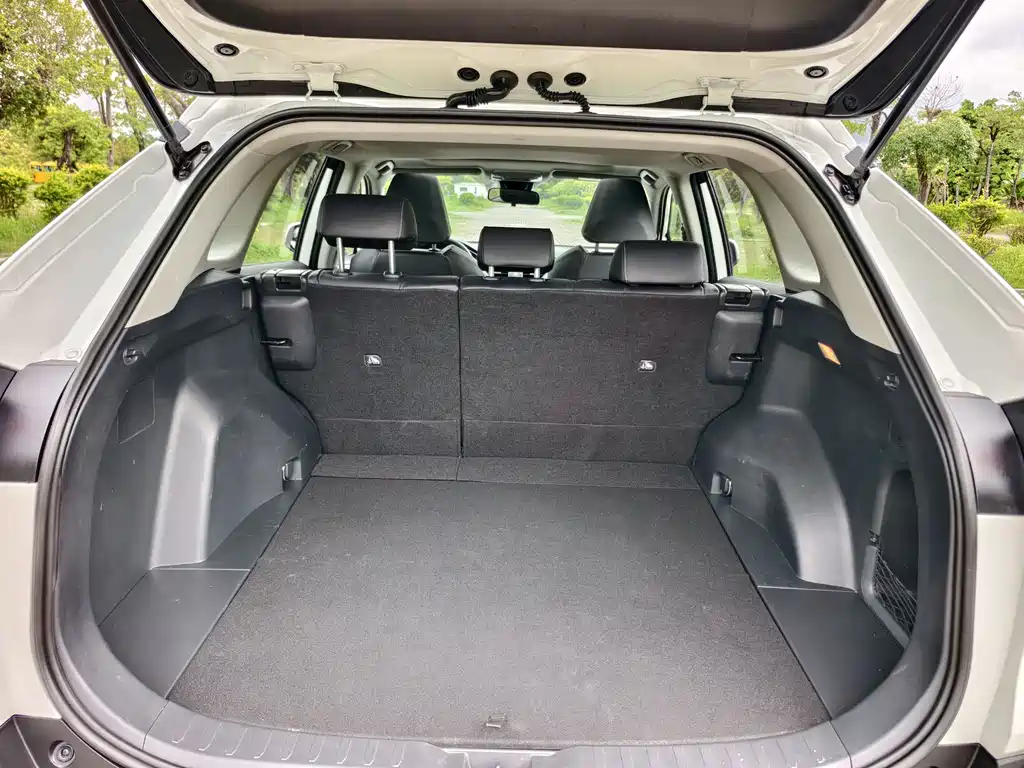 Toyota RAV4 2021 — фото 14