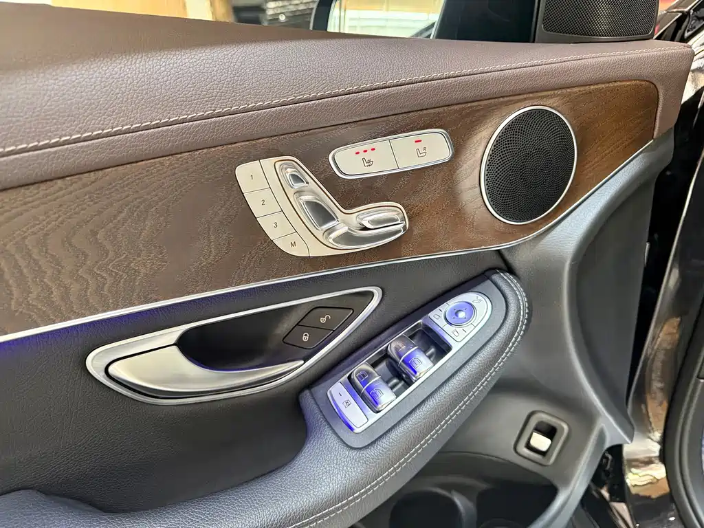 Mercedes-Benz GLC 2021 — фото 10