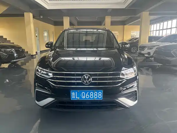 Volkswagen Tiguan L 2023