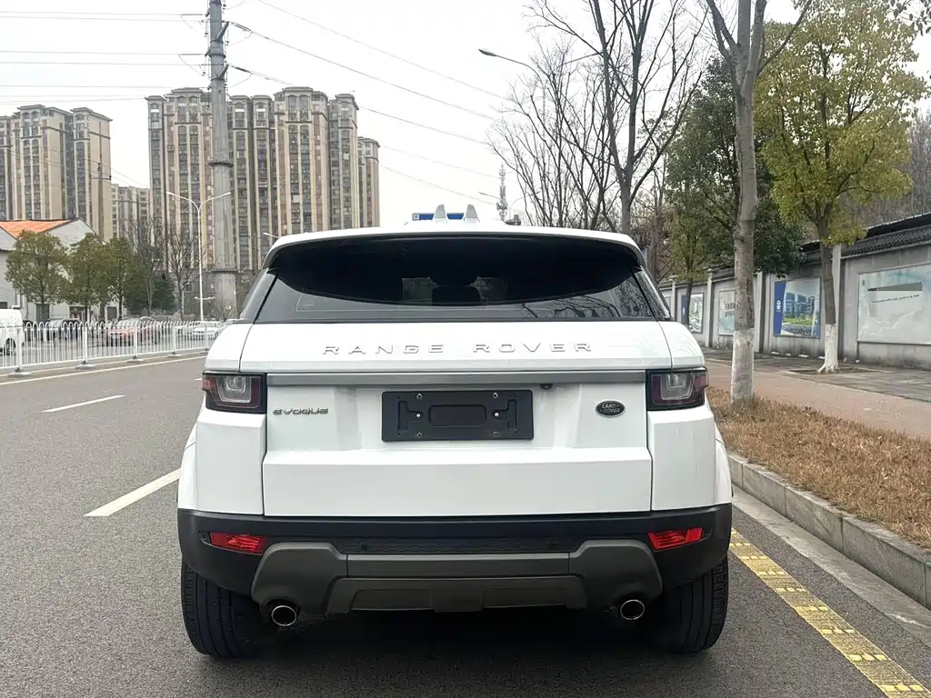 Land Rover Evoque 2018 — фото 3
