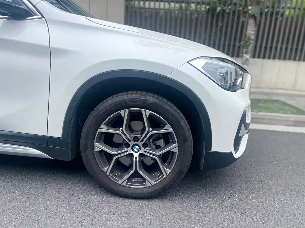 BMW X1 2022 — фото 12