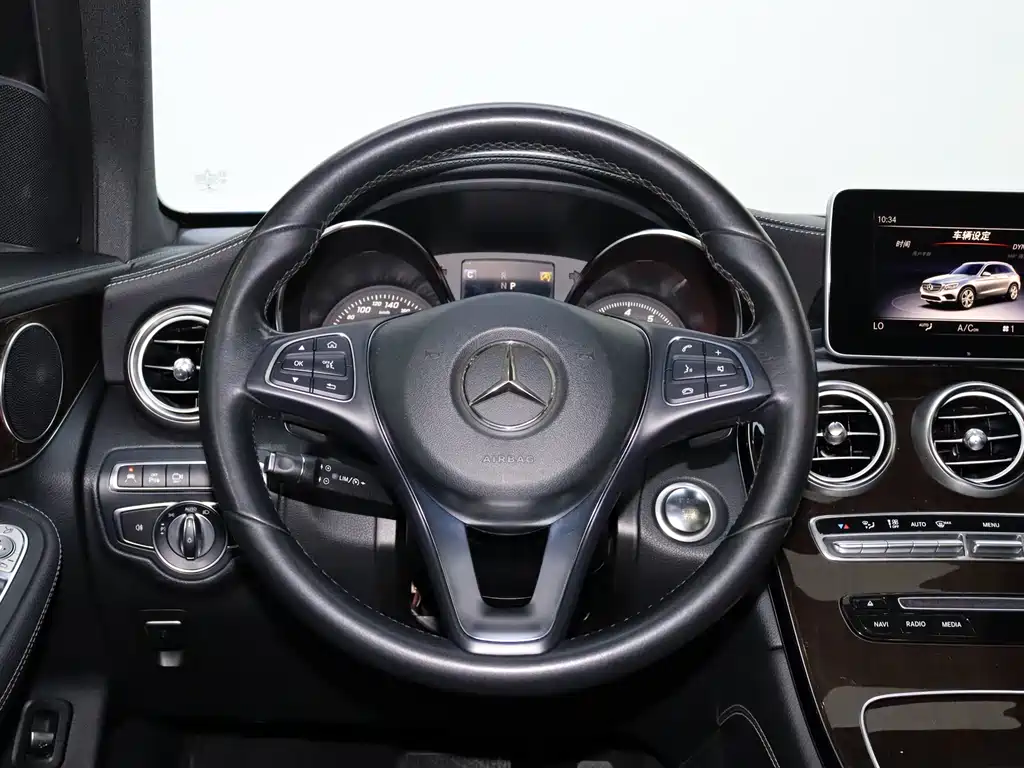 Mercedes-Benz GLC 2019 — фото 22