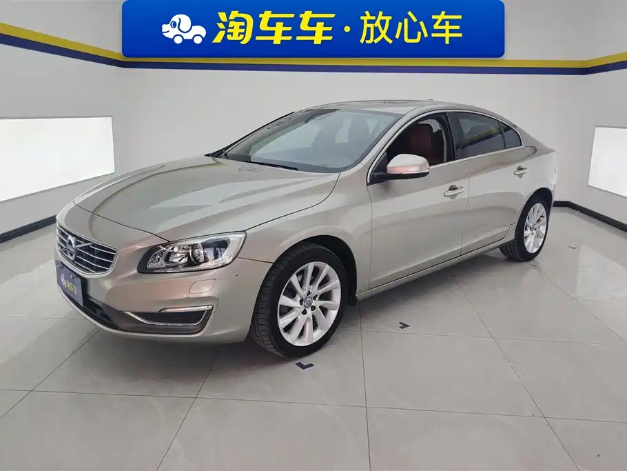 Volvo S60 2016 — фото 1
