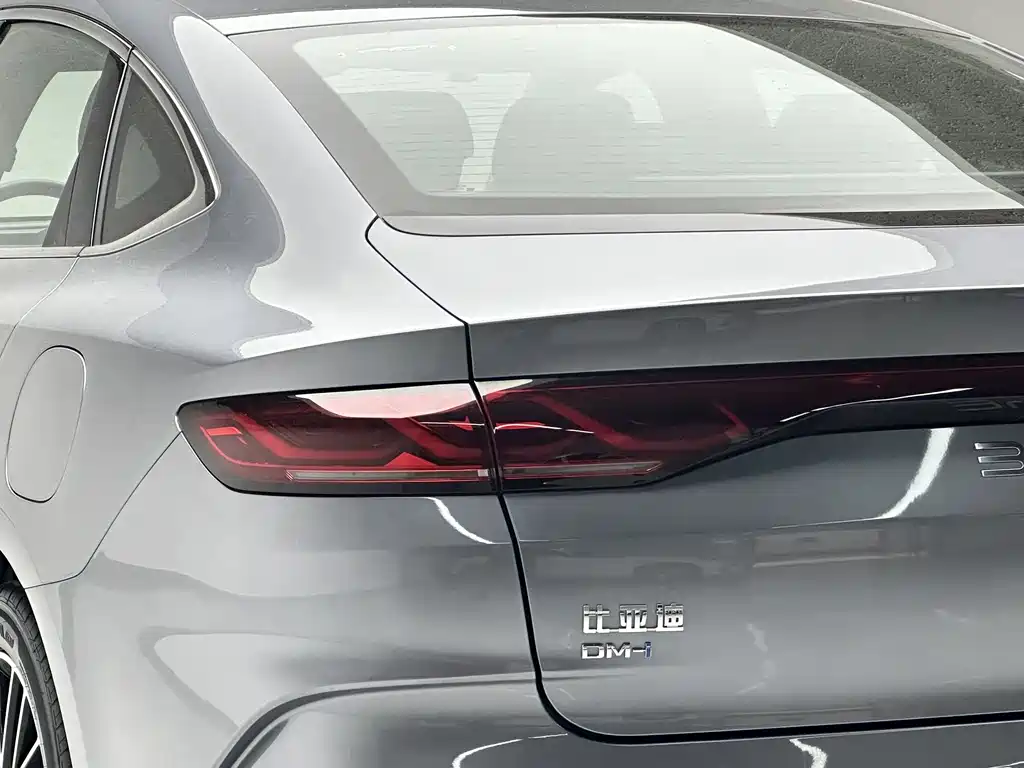 BYD Qin L 2026 — фото 18